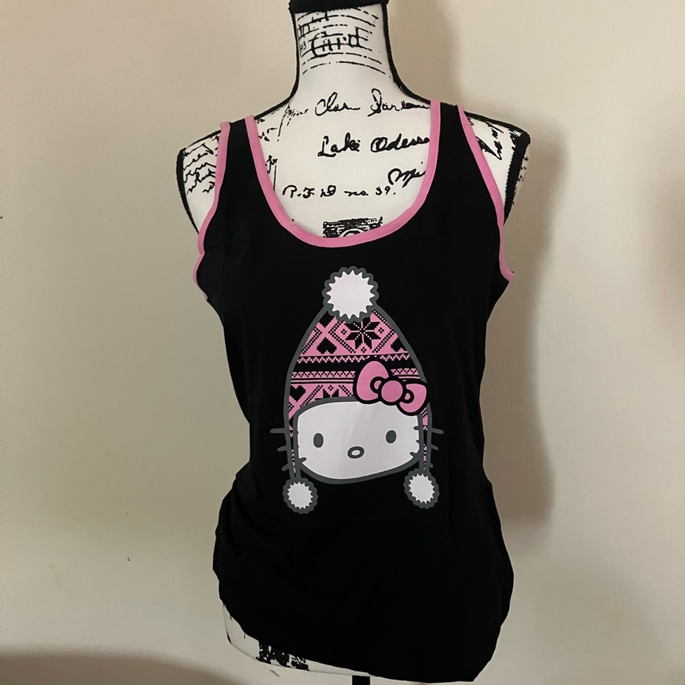 Hello Kitty Tank - Picture 2 of 5